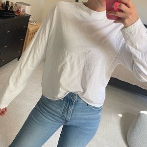 Aerie Cropped Lose Fitting White Long Sleeve